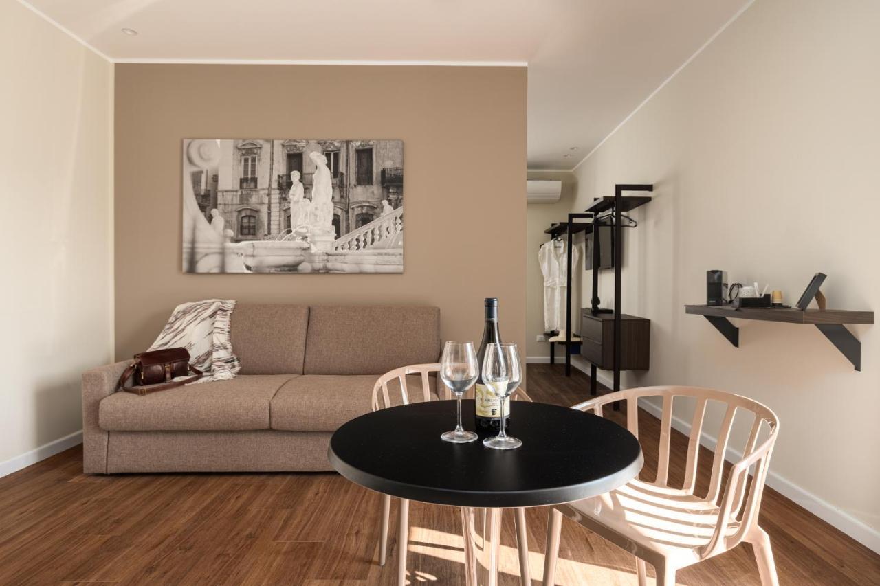 Attico 37 - Suite Con Terrazza Privata E Cucina Palermo Eksteriør billede