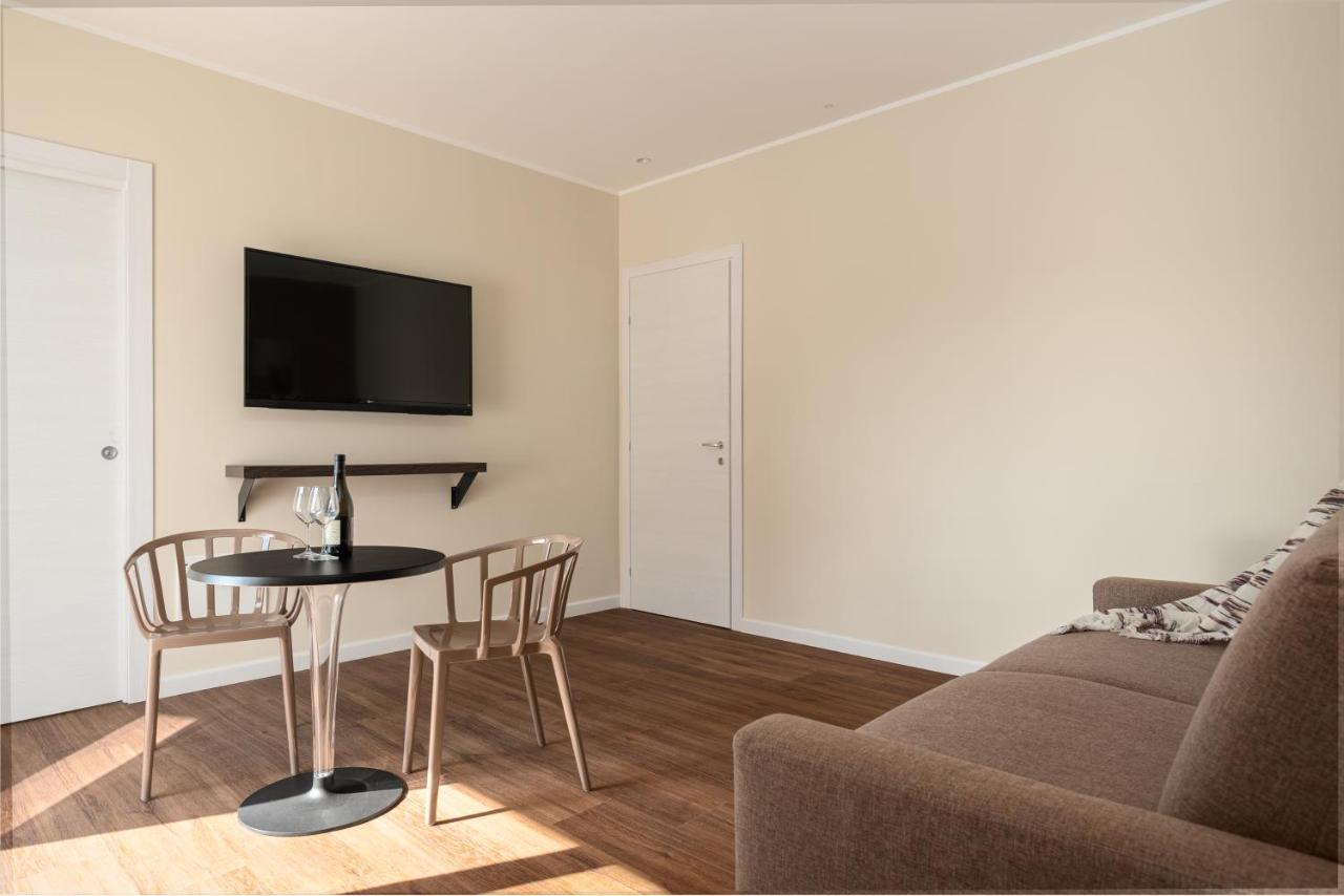 Attico 37 - Suite Con Terrazza Privata E Cucina Palermo Eksteriør billede